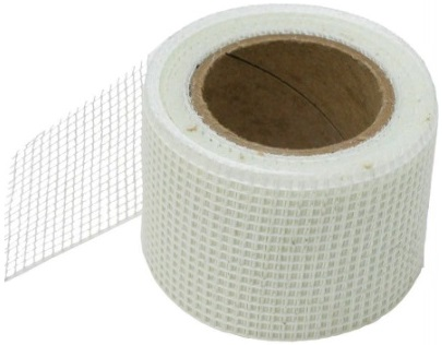 Как устранить трещины в потолке с помощью сетки-серпянки